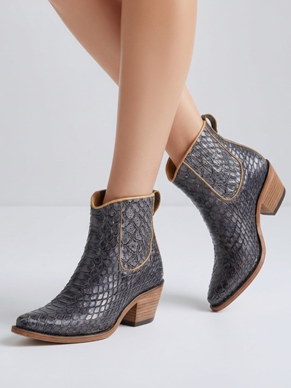 FREEBIRD BY STEVEN • Purple Gray Snakeskin Embossed Leather Chelsea Ankle Boot 7